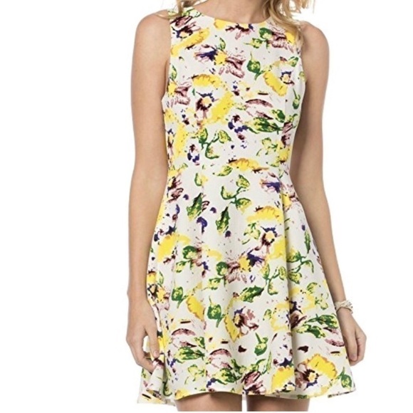 Miss Me Sleeveless Floral Skater Dress White Multi Color Size Medium NWT - Picture 1 of 5